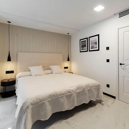 Crown Of La Concha Beach Appartement